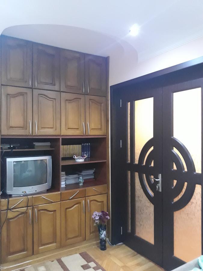 Ferienwohnung Madona'S House Batumi Exterior foto